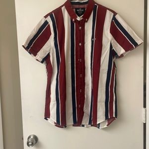 Hollister mens causal button down top